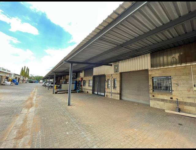 INDUSTRIAL PROPERTY TO RENT IN HENNOPSPARK